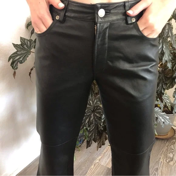 EUC Newport News leather pants - Picture 3 of 5